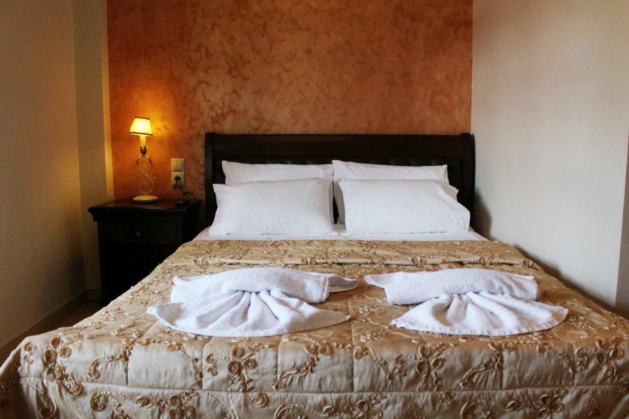 Guesthouse Vavitsas Kalambaka Esterno foto